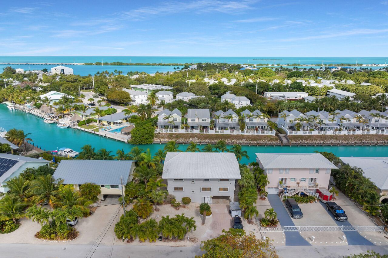 132 N Indies Drive, Duck, FL 33050 Photo