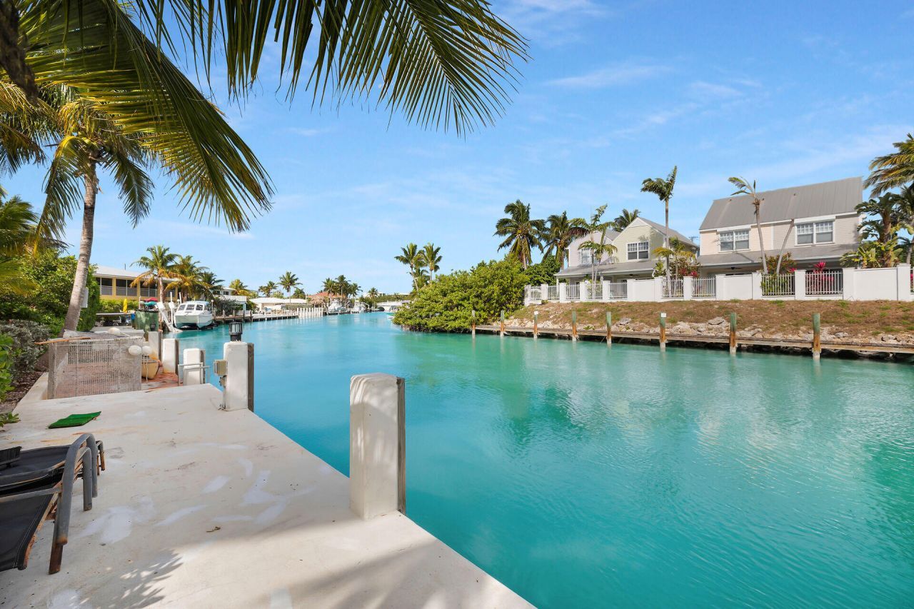 132 N Indies Drive, Duck, FL 33050 Photo