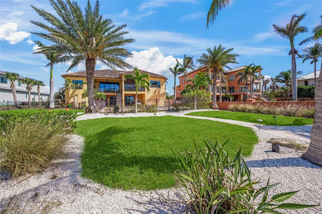 471 Bayshore Road, Nokomis, FL 34275 Photo