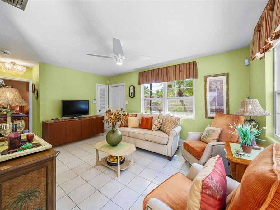 Property Image 43
