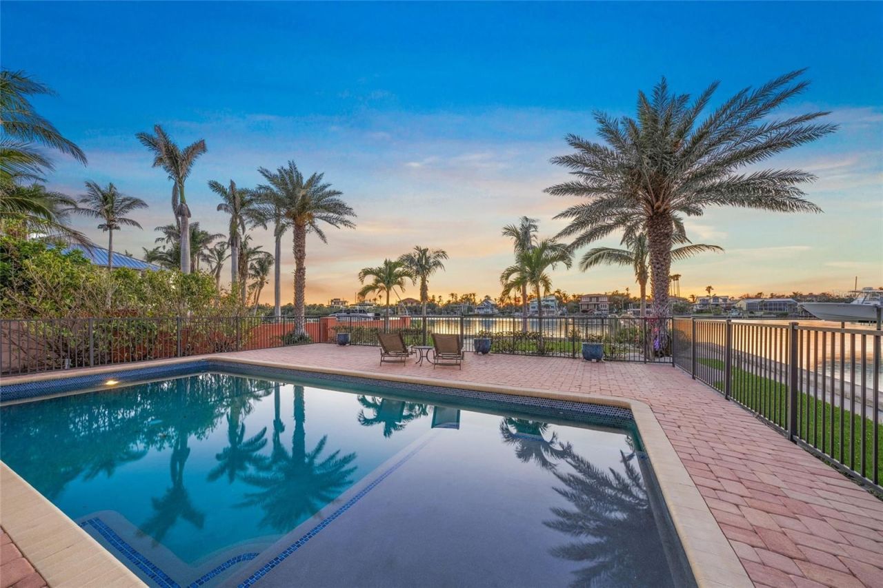 471 Bayshore Road, Nokomis, FL 34275 Photo