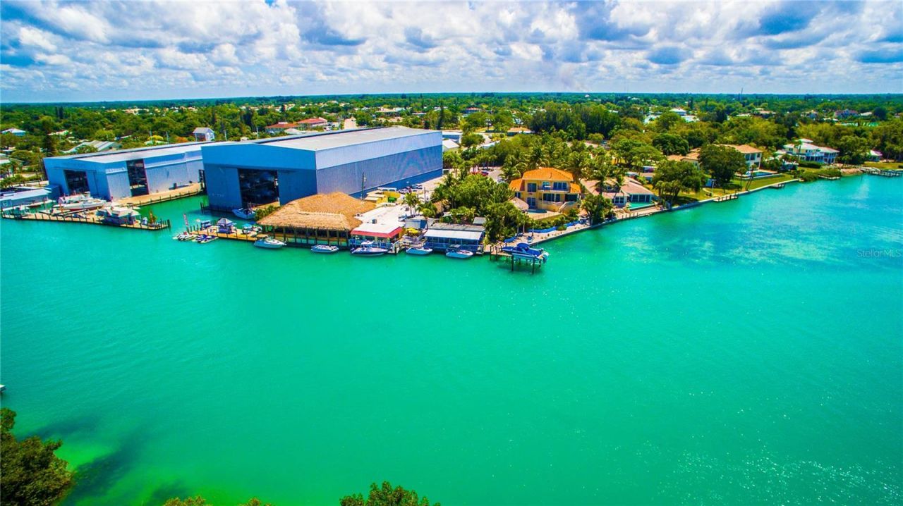 471 Bayshore Road, Nokomis, FL 34275 Photo