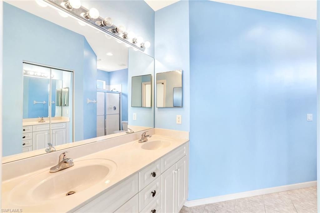25061 Peacock Ln, Unit 201, Naples, FL 34114 Photo