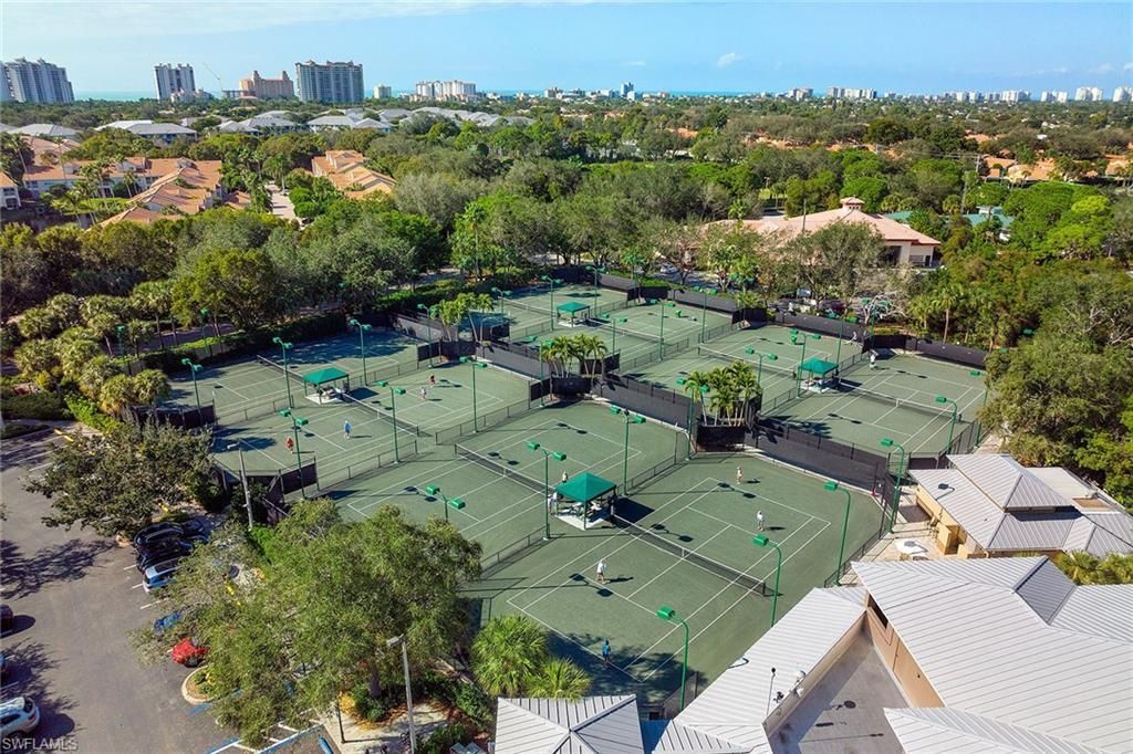 6835 San Marino Dr, Unit 809A, Naples, FL 34108 Photo