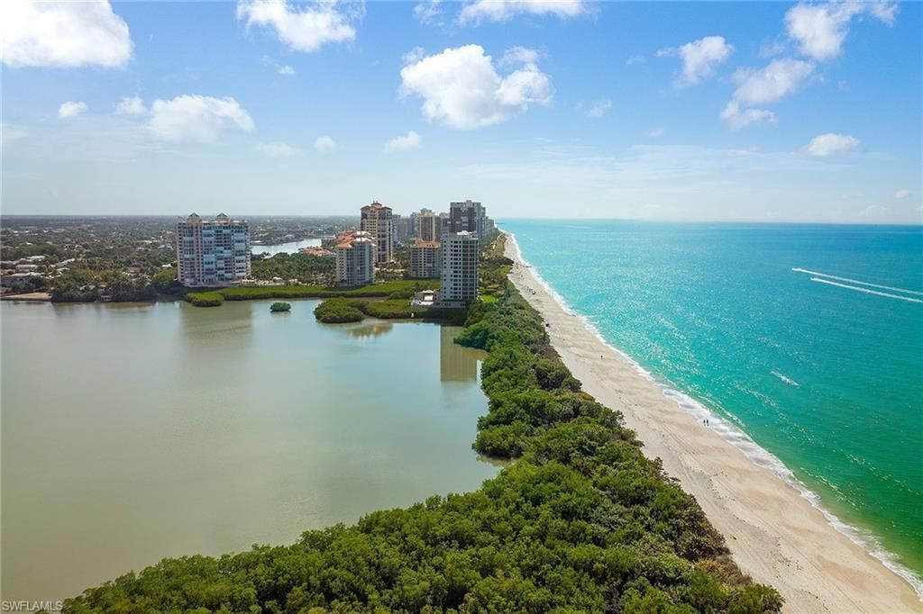 6835 San Marino Dr, Unit 809A, Naples, FL 34108 Photo