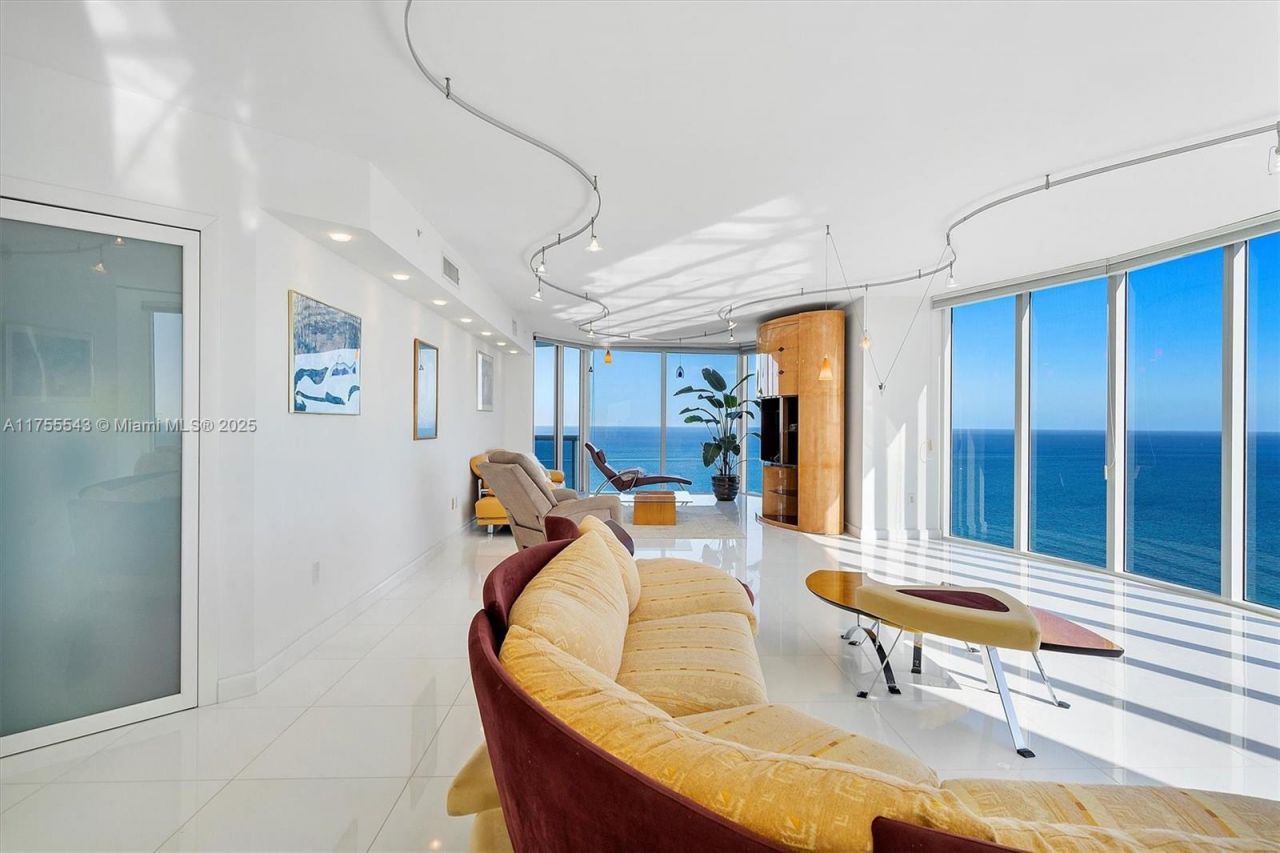 17555 Collins Ave, Unit 3701, Sunny Isles Beach, FL 33160 Photo