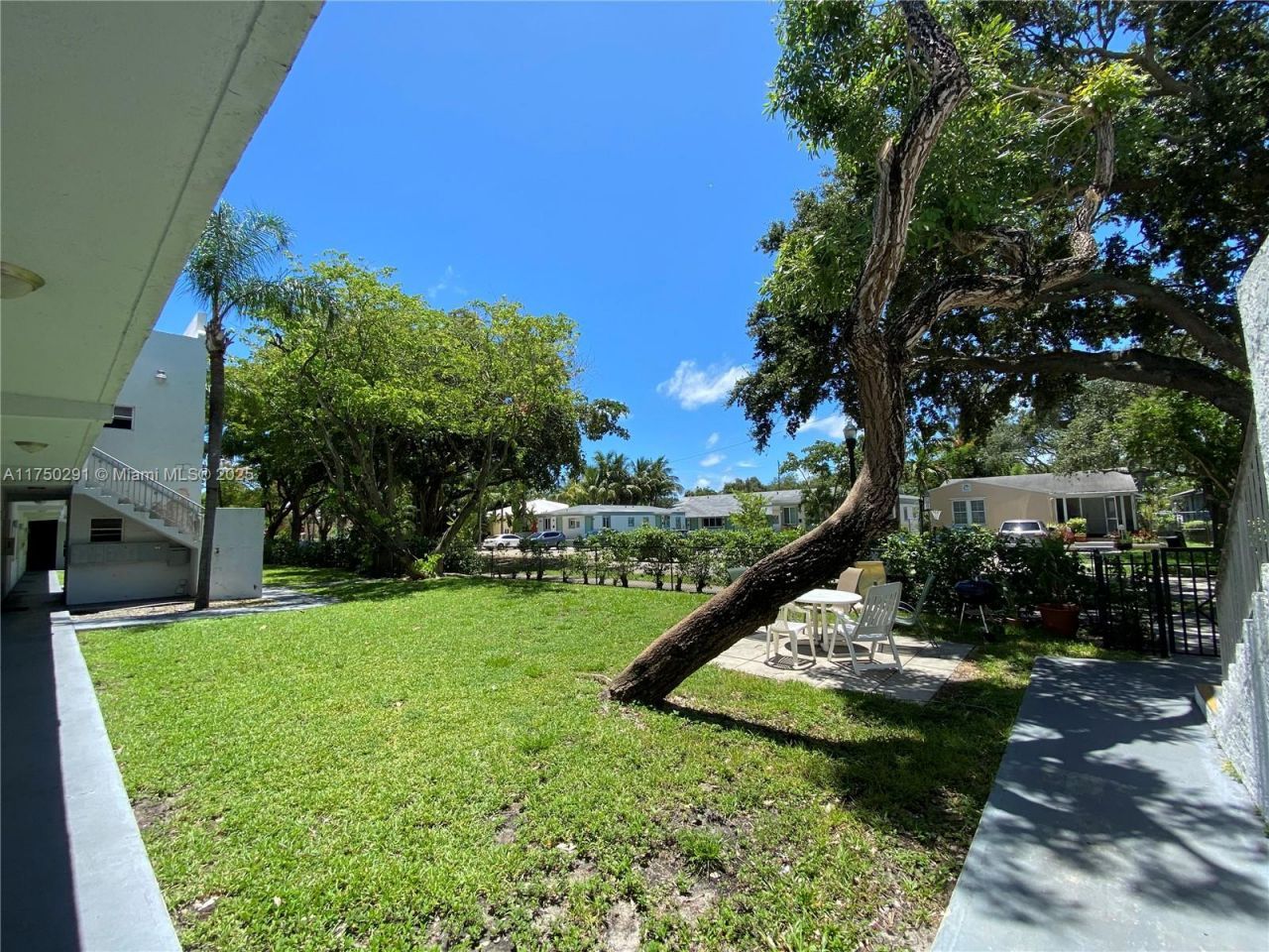 1925 Madison St, Unit 11, Hollywood, FL 33020 Photo