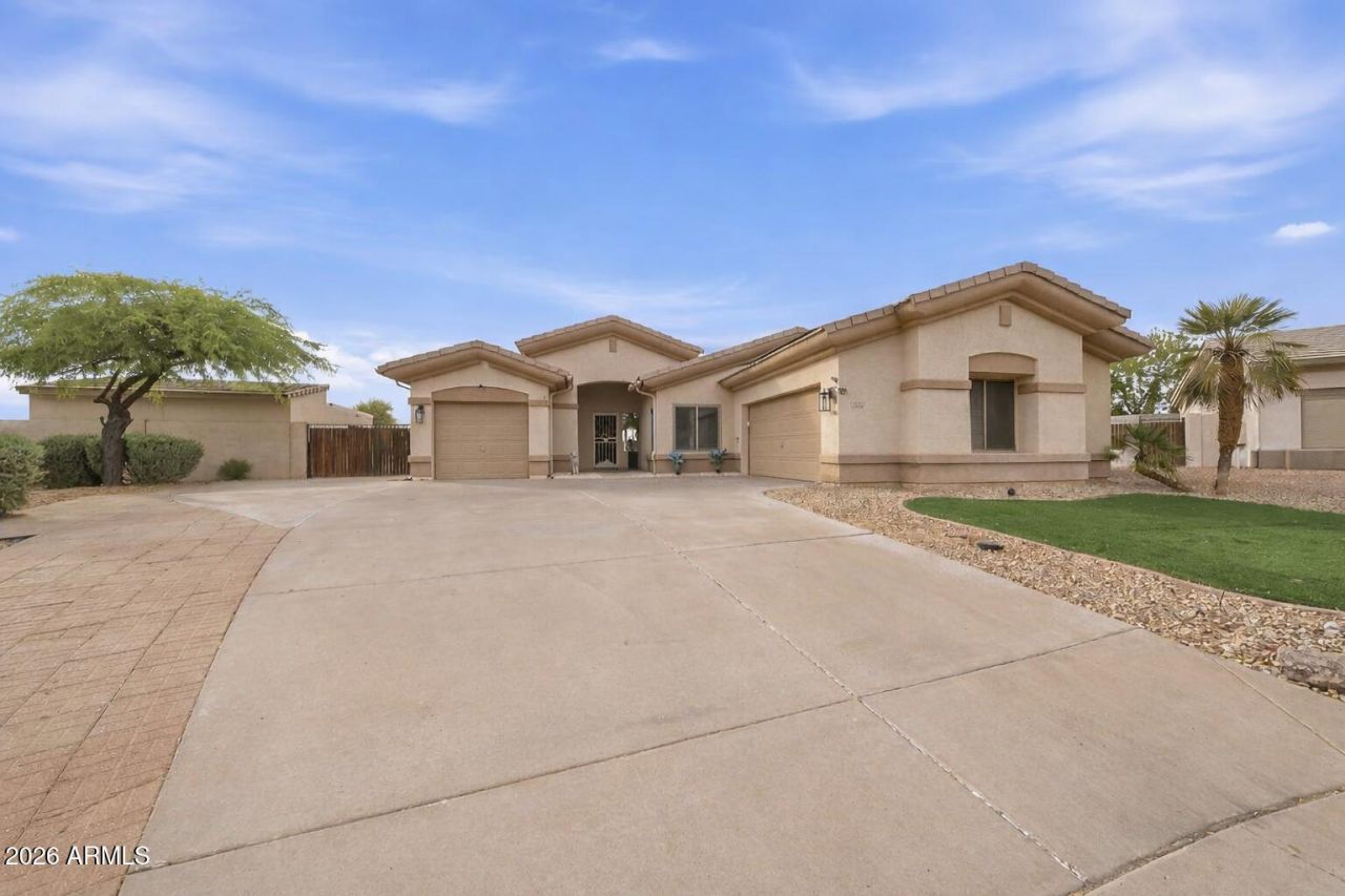 13350 W La Reata Avenue, Goodyear, AZ 85395 Main Photo