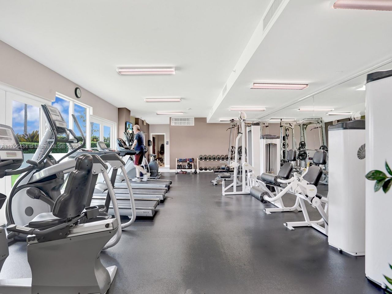 3000 Coral Way, Unit 1009, Miami, FL 33145 Photo