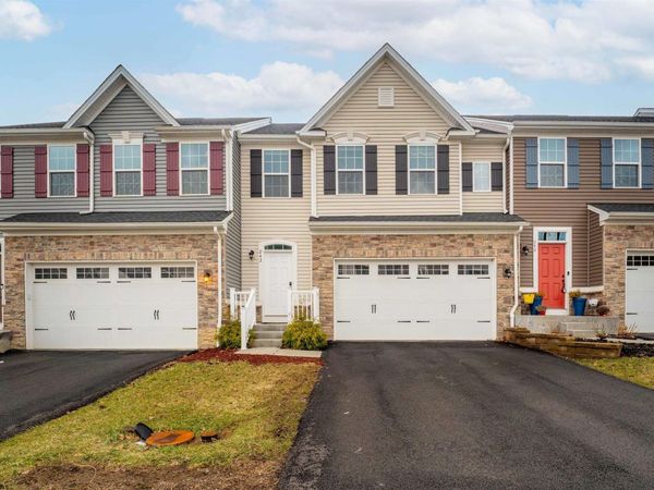 242 Stonehurst Drive, Morgantown, WV 26501