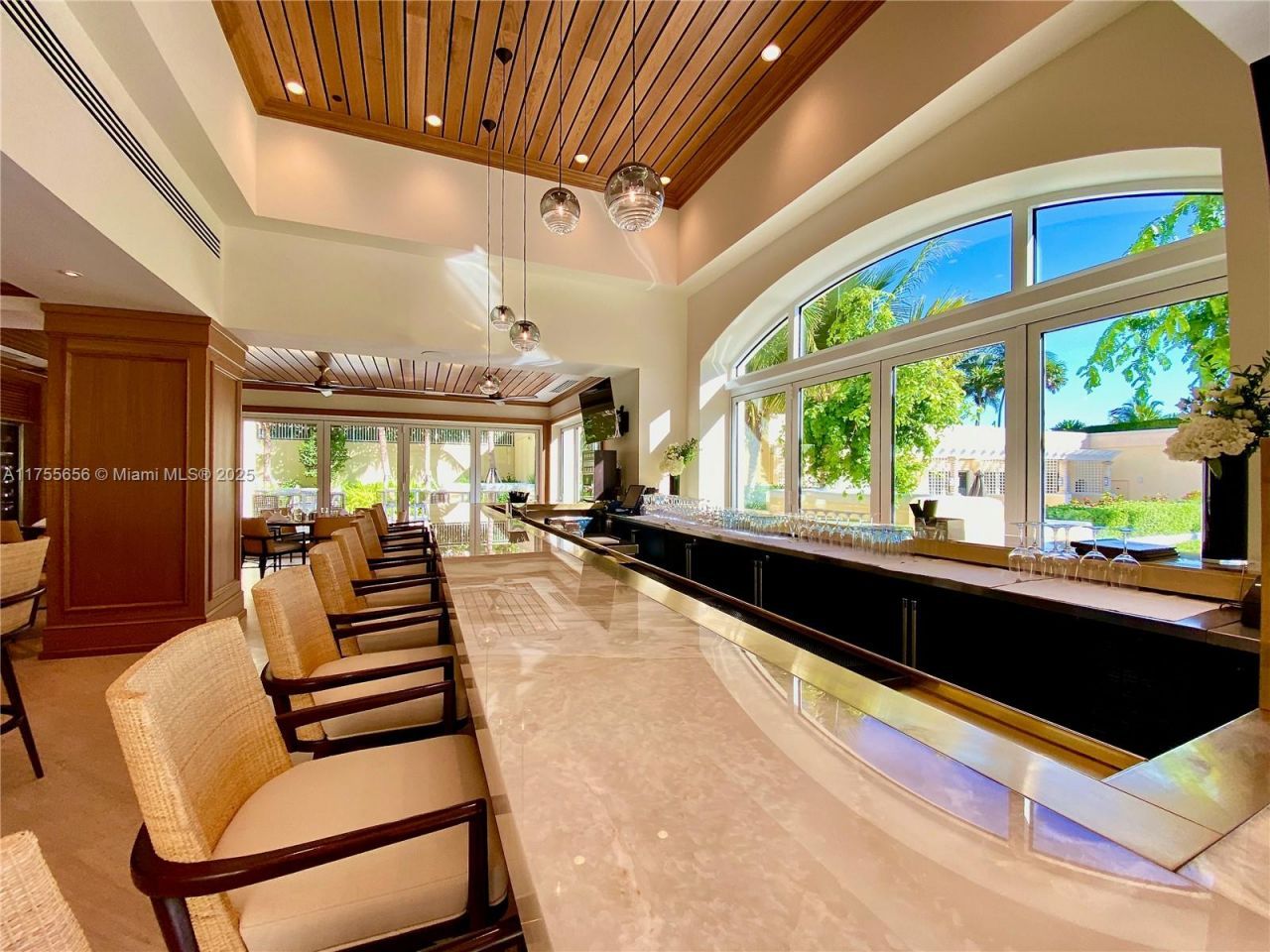 791 Crandon Blvd, Unit 404, Key Biscayne, FL 33149 Photo