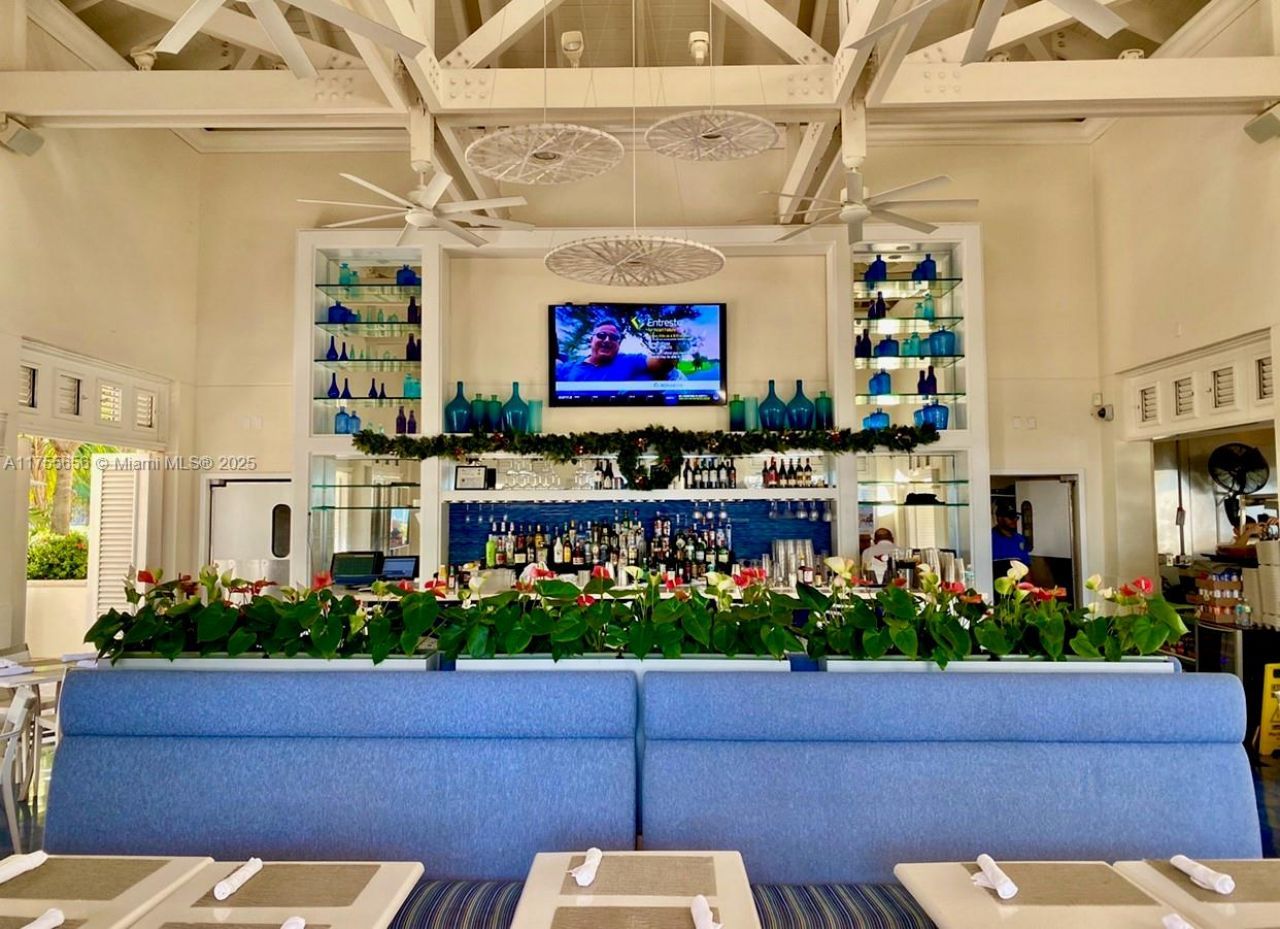 791 Crandon Blvd, Unit 404, Key Biscayne, FL 33149 Photo