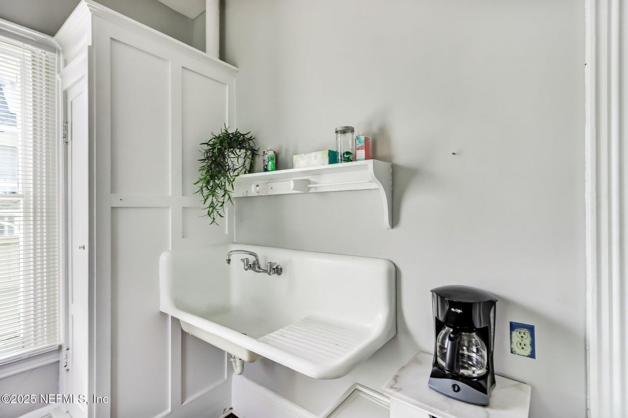 2727 Riverside Avenue, Jacksonville, FL 32205 Photo