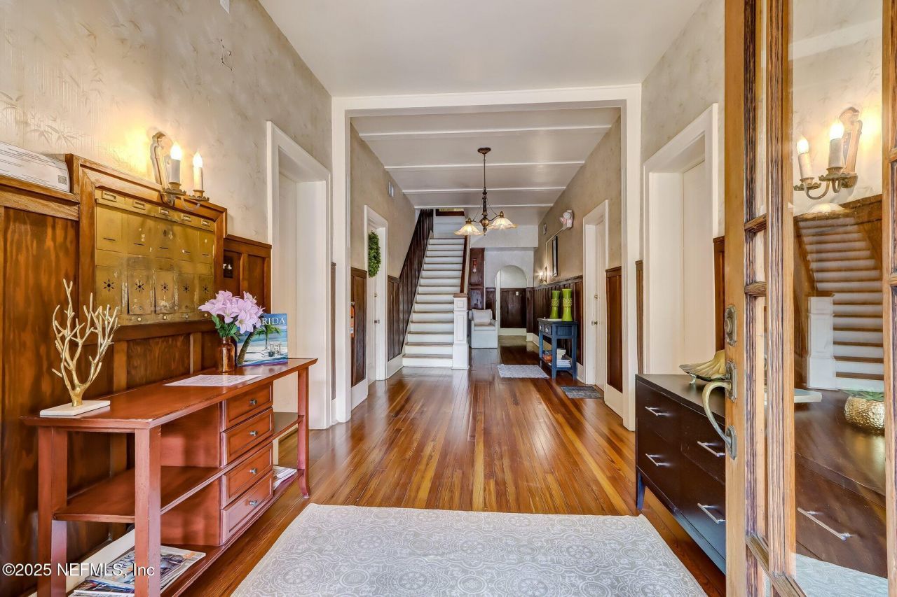 2727 Riverside Avenue, Jacksonville, FL 32205 Photo