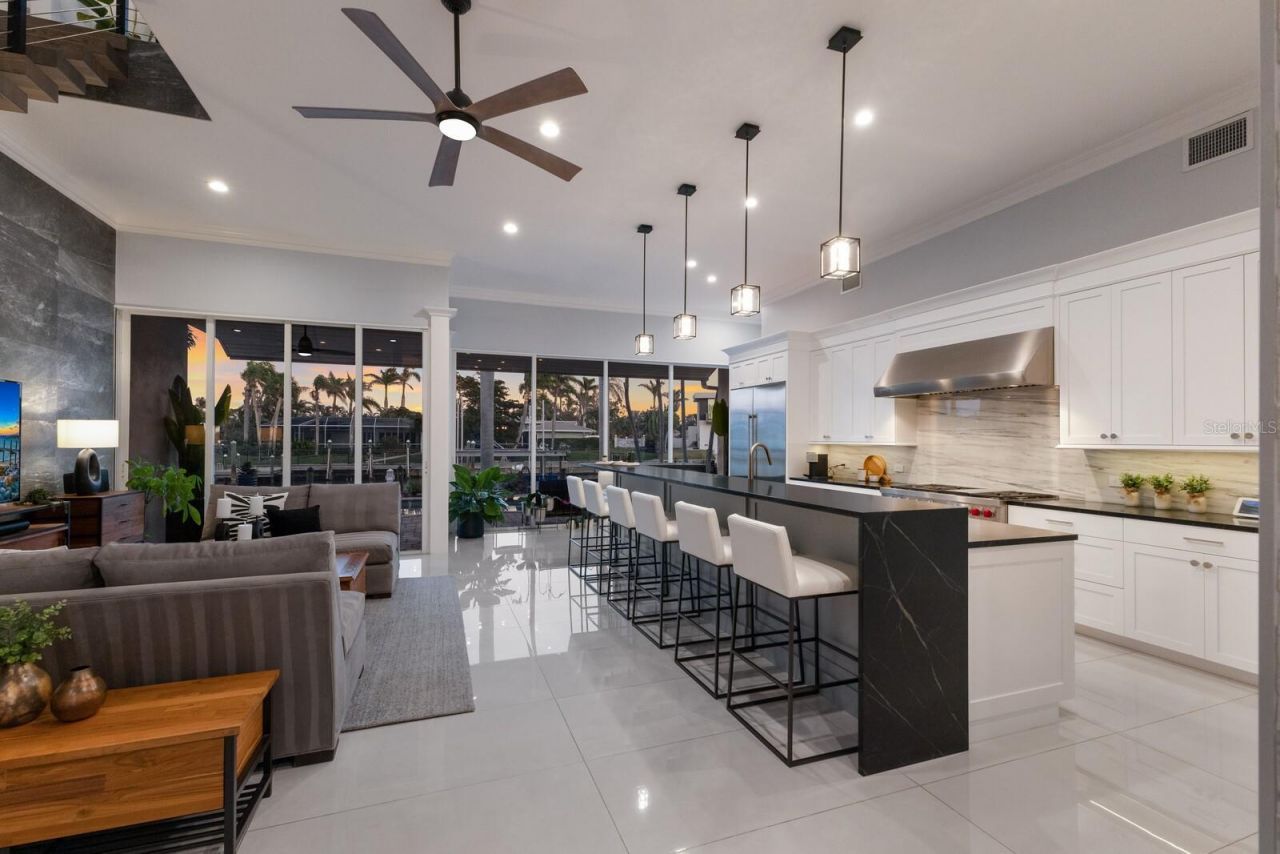 367 W Royal Flamingo Drive, Sarasota, FL 34236 Photo