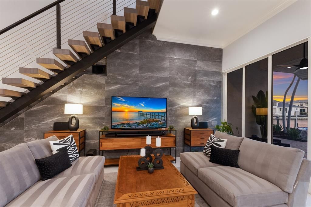 367 W Royal Flamingo Drive, Sarasota, FL 34236 Photo