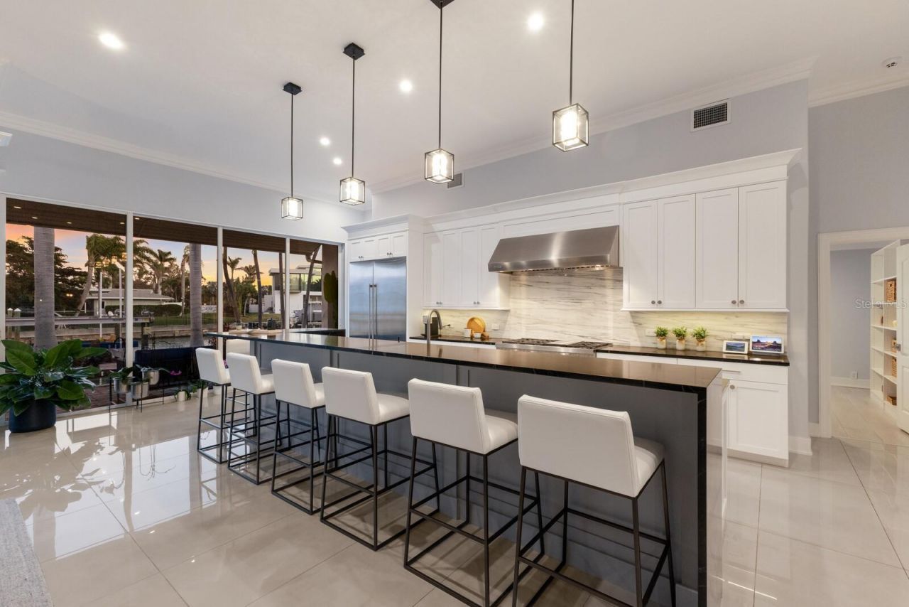 367 W Royal Flamingo Drive, Sarasota, FL 34236 Photo