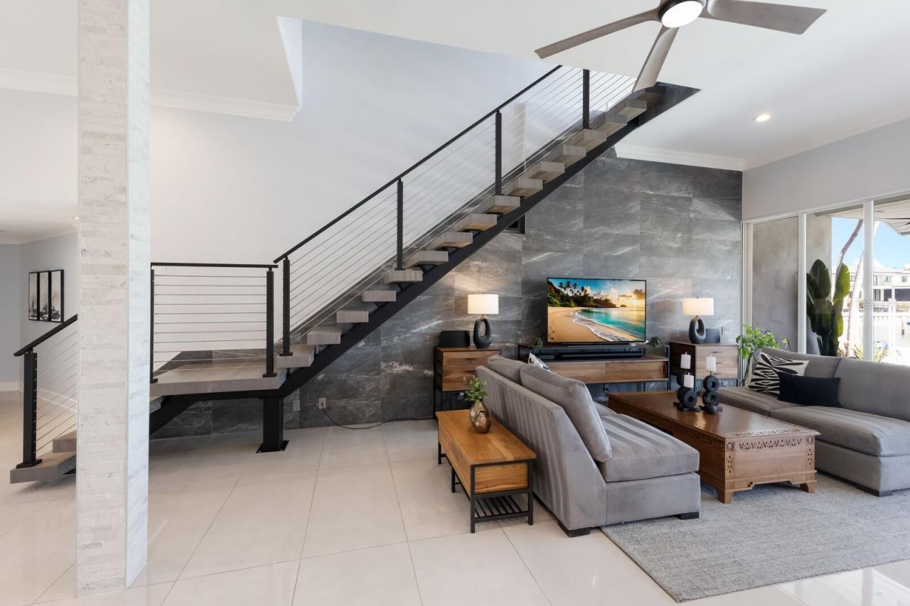 367 W Royal Flamingo Drive, Sarasota, FL 34236 Photo