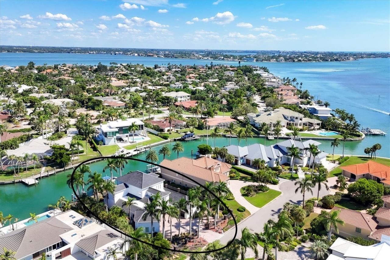 367 W Royal Flamingo Drive, Sarasota, FL 34236 Photo