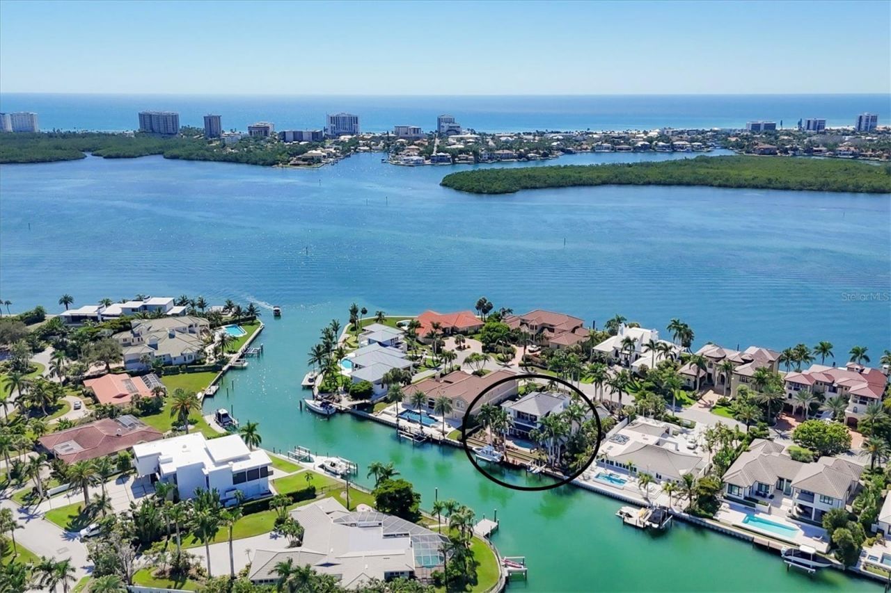 367 W Royal Flamingo Drive, Sarasota, FL 34236 Photo