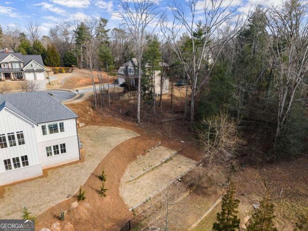 1064 Hartwell Crossing, Gainesville, GA 30501