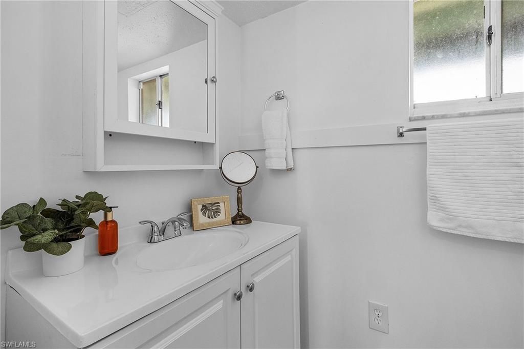 7431 Barrancas Ave, Bokeelia, FL 33922 Photo