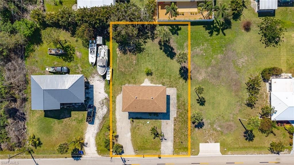 7431 Barrancas Ave, Bokeelia, FL 33922 Photo