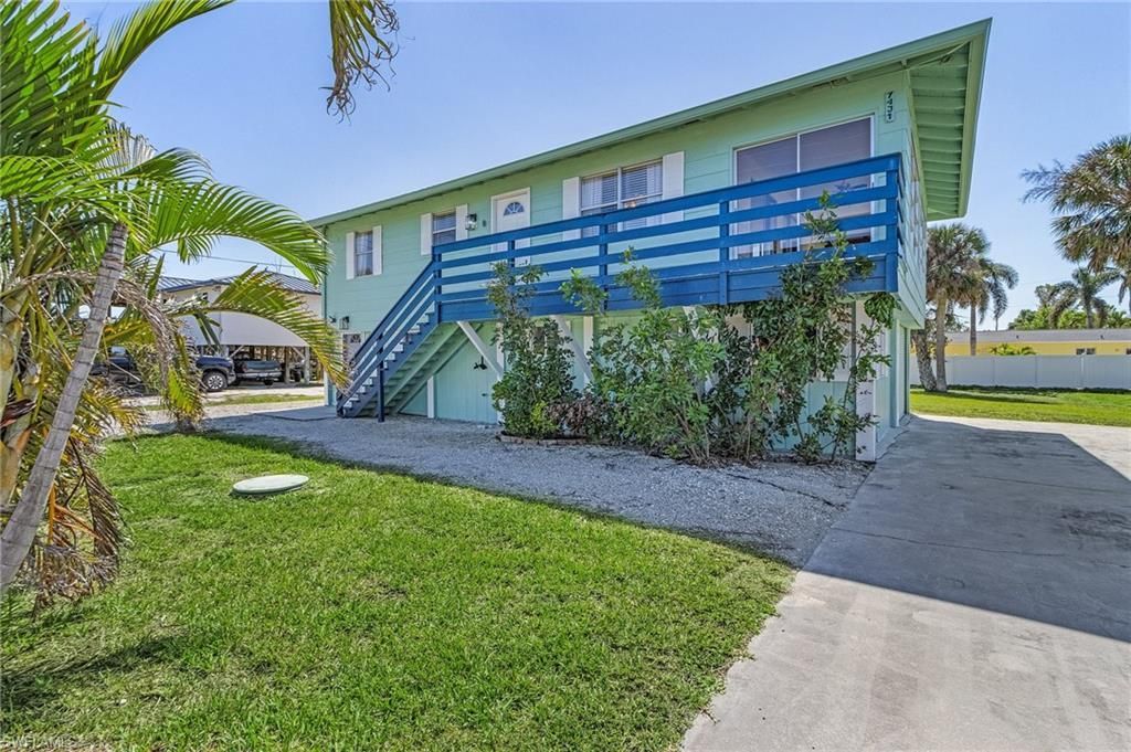 7431 Barrancas Ave, Bokeelia, FL 33922 Photo