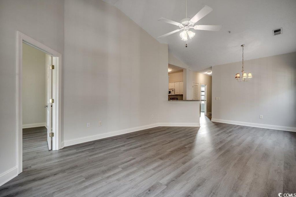 999 Algonquin Dr. Photo 14