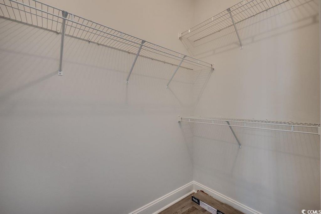 999 Algonquin Dr. Photo 21