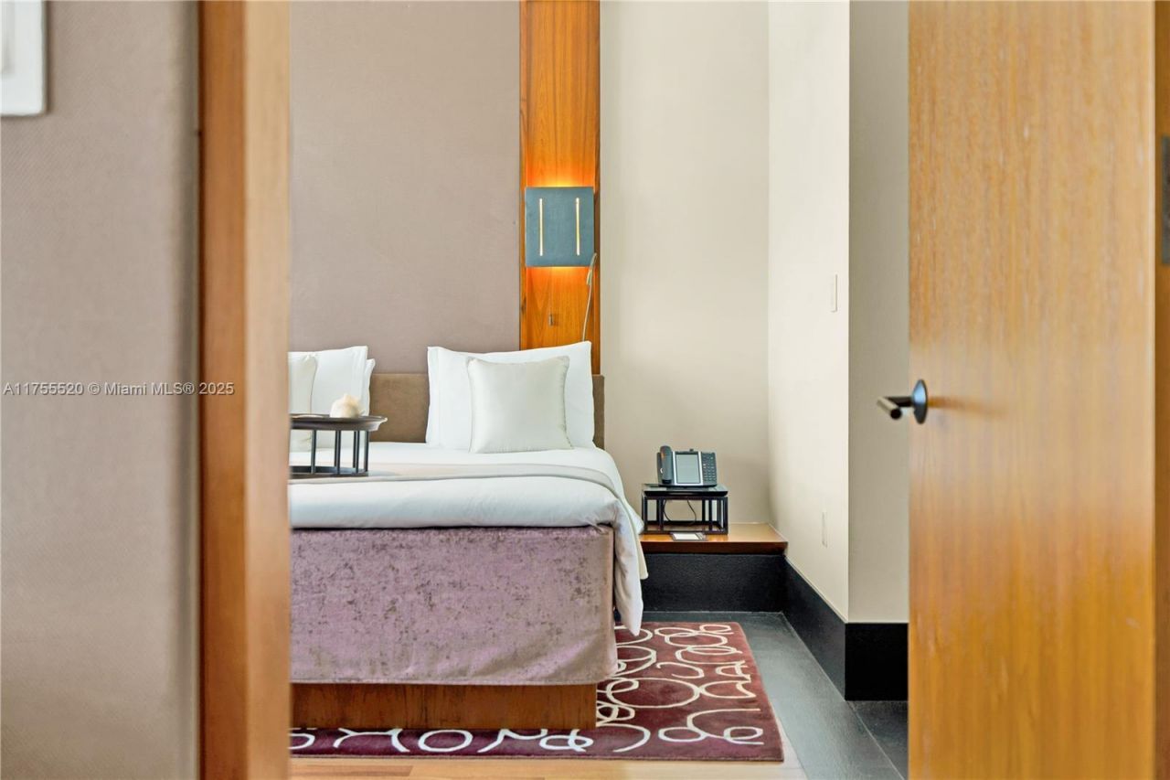 101 20th St, Unit 1803, Miami Beach, FL 33139 Photo