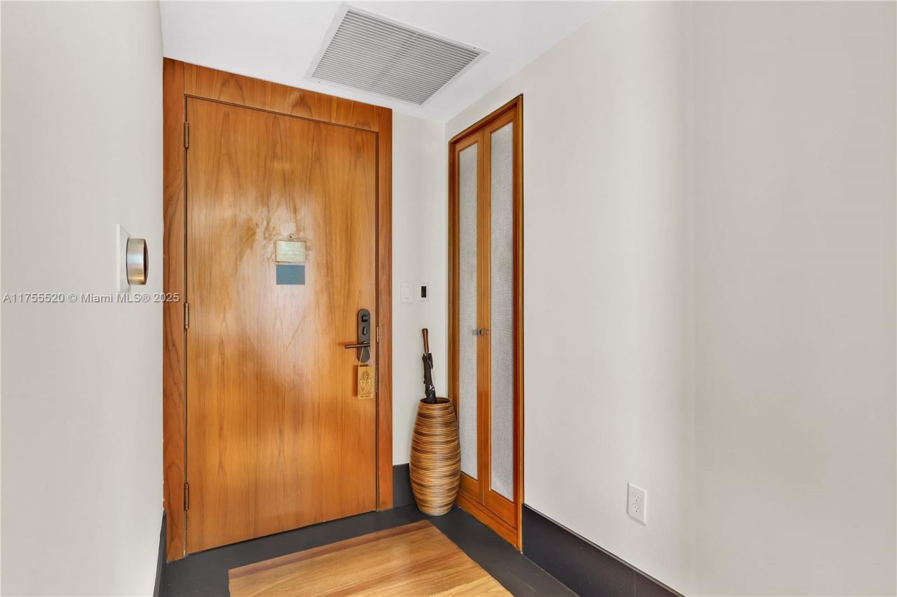 101 20th St, Unit 1803, Miami Beach, FL 33139 Photo