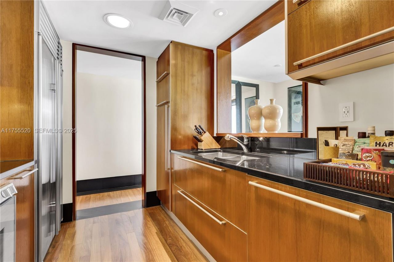101 20th St, Unit 1803, Miami Beach, FL 33139 Photo
