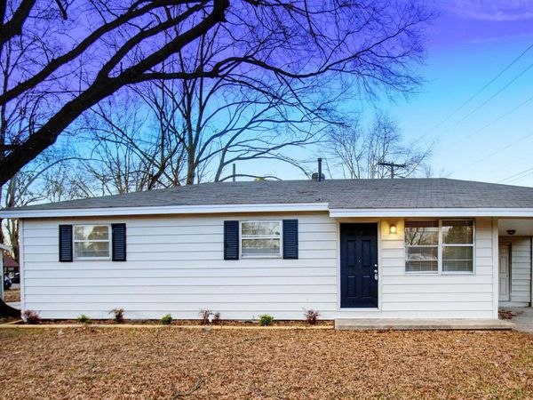 909 Roseclair Drive, North Little Rock, AR 72117