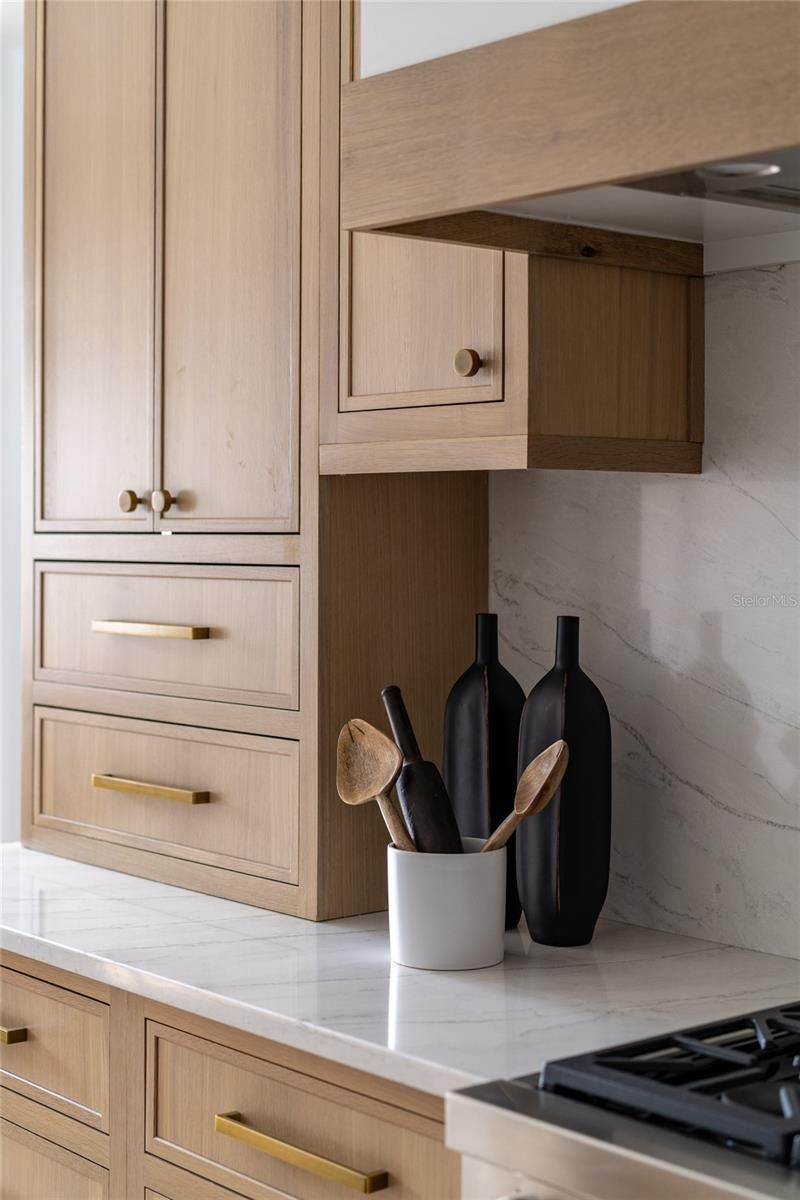 440 Capri Way Ne, Saint Petersburg, FL 33704 Photo