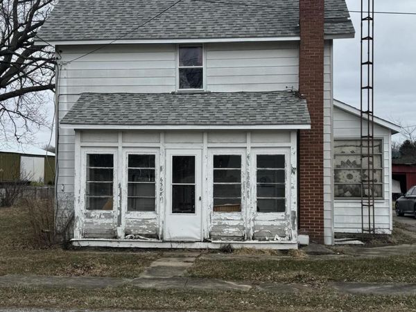 6568 Dialton Road, Springfield, OH 45502