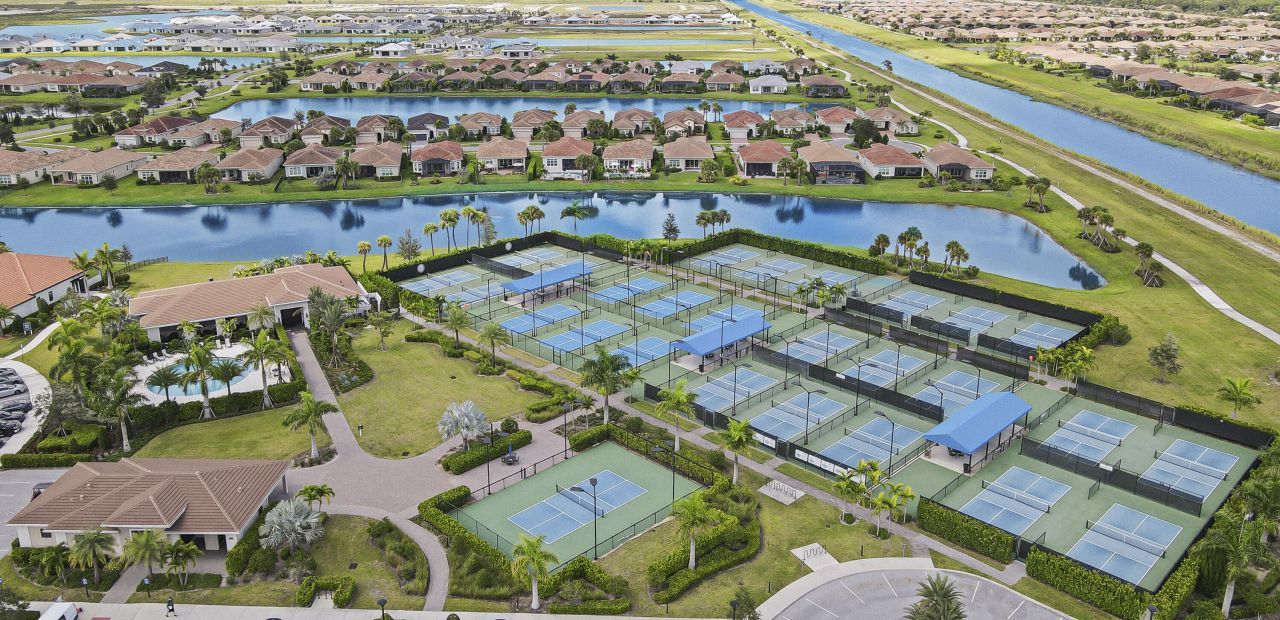 9309 SW Pepoli Way, Port Saint Lucie, FL 34987 Photo