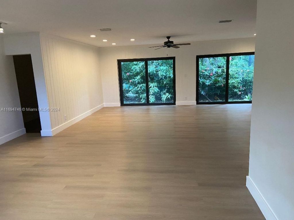 6205 Jacaranda Cir, Tamarac, FL 33319 Photo