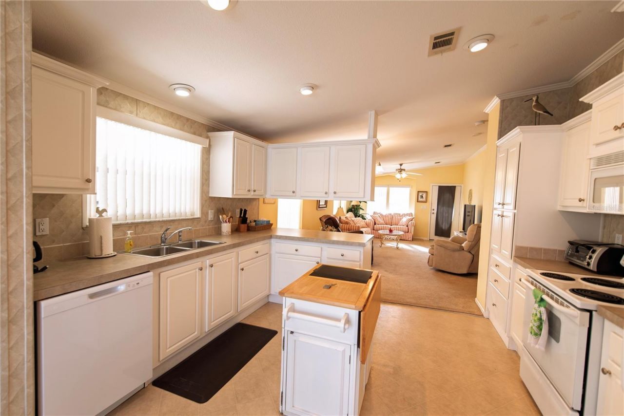 33 Amsterdam Avenue, Punta Gorda, FL 33950 Photo