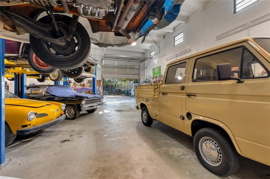 41 N Dollins Avenue, Orlando, FL 32805 Photo