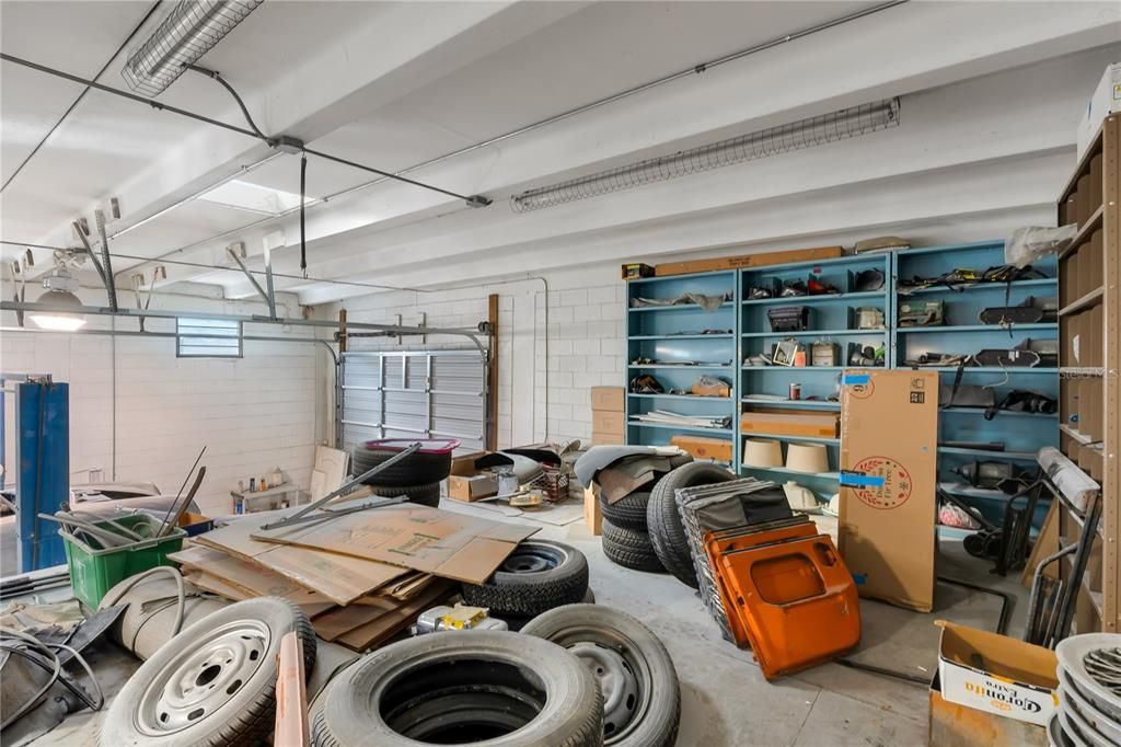 41 N Dollins Avenue, Orlando, FL 32805 Photo