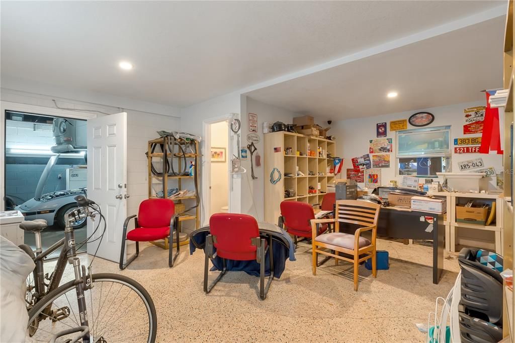 41 N Dollins Avenue, Orlando, FL 32805 Photo