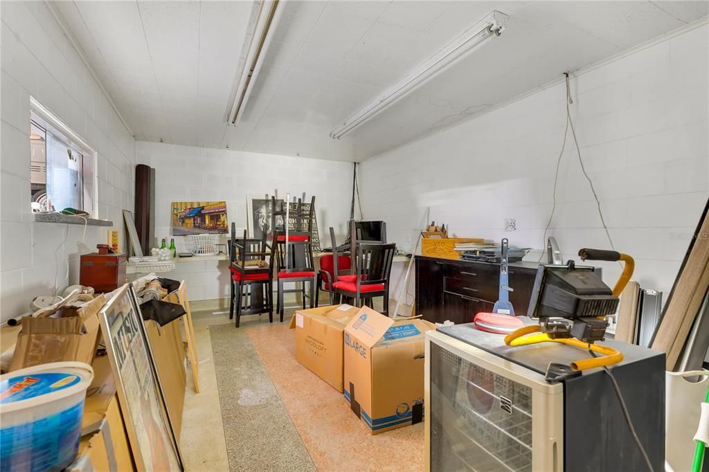 41 N Dollins Avenue, Orlando, FL 32805 Photo