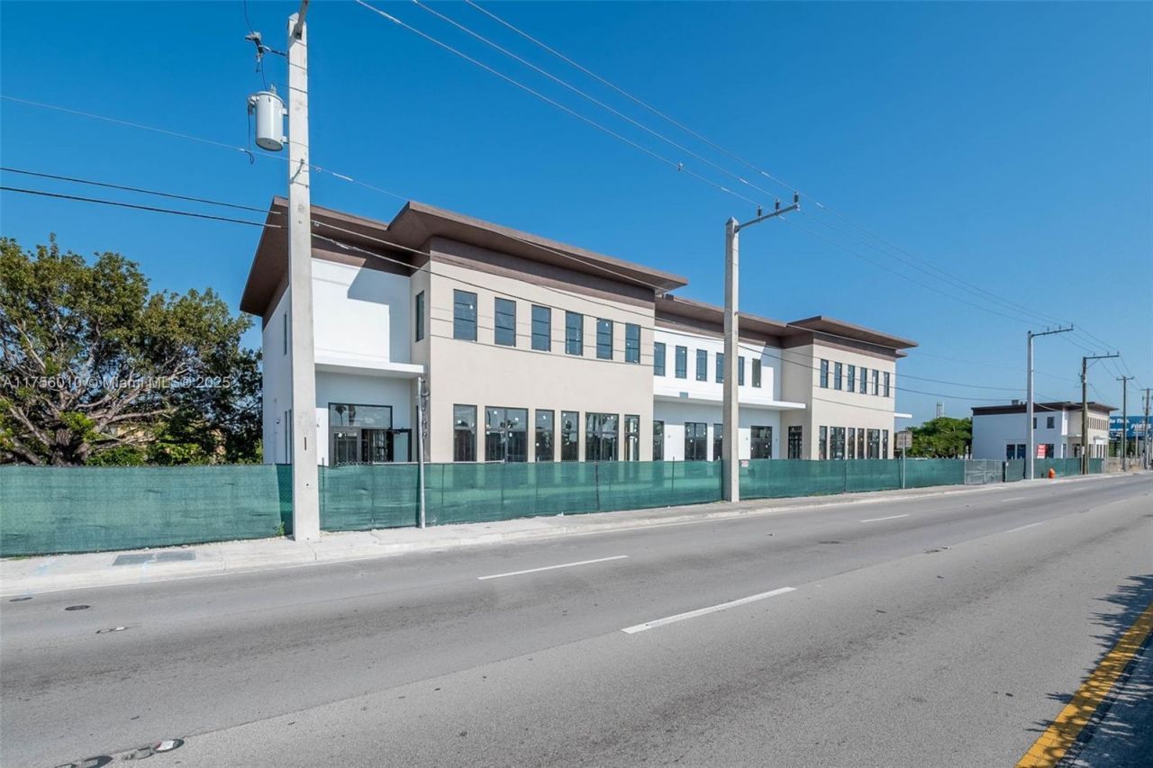 20200 SW S Dixie Highway, Cutler Bay, FL 33189 Photo