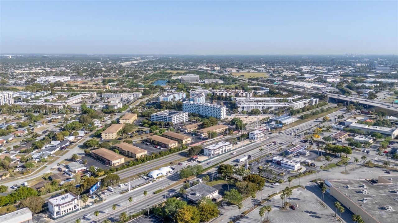 20200 SW S Dixie Highway, Cutler Bay, FL 33189 Photo