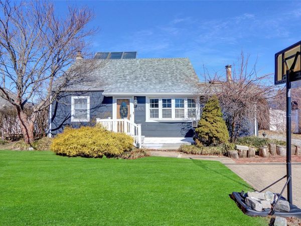 155 Throop Street, West Babylon, NY 11704