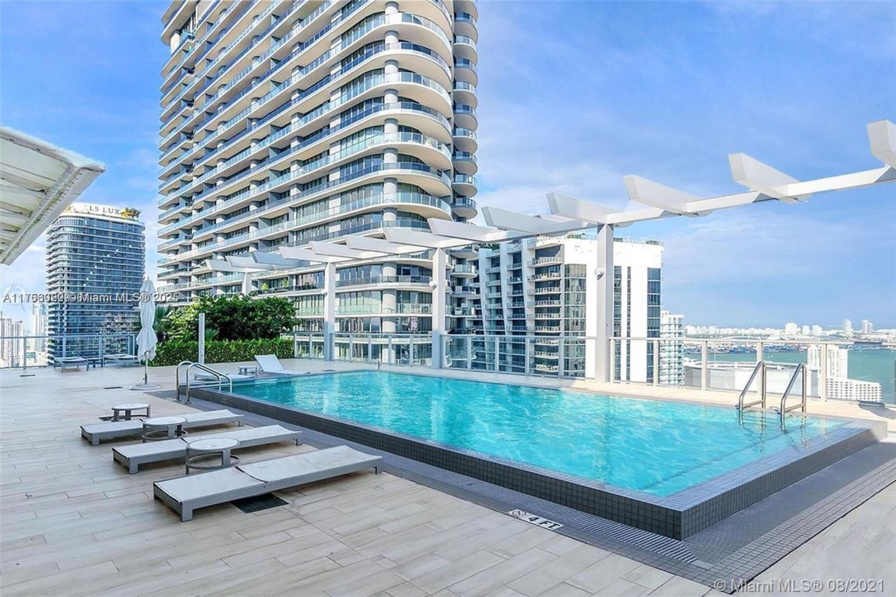 1100 S Miami Ave, Unit 3303, Miami, FL 33130 Photo