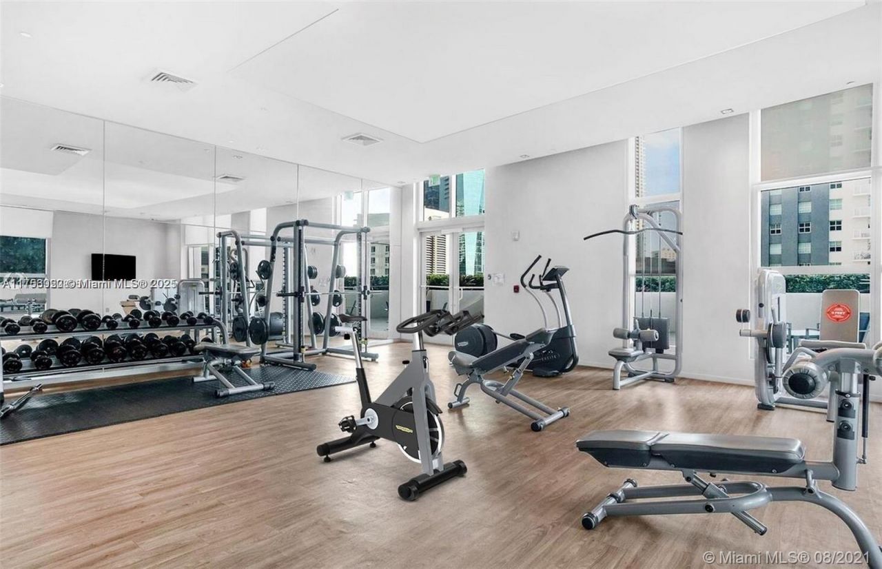 1100 S Miami Ave, Unit 3303, Miami, FL 33130 Photo