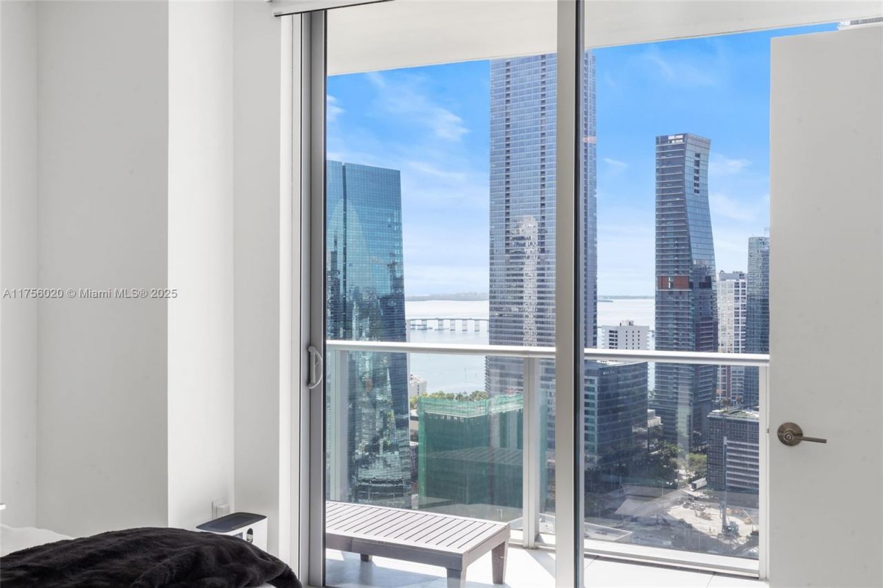 1100 S Miami Ave, Unit 3303, Miami, FL 33130 Photo