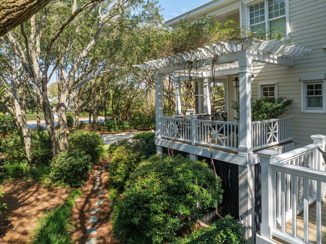 2863 Jasper Boulevard Photo 11